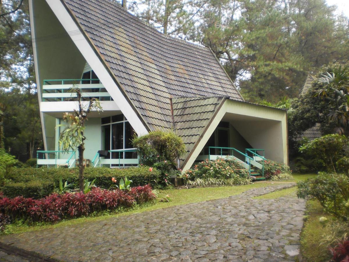 Lembah Safari Hotel