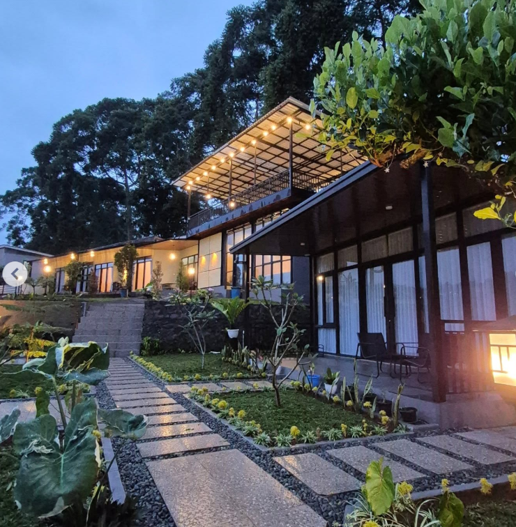 Sereni Tea Villa