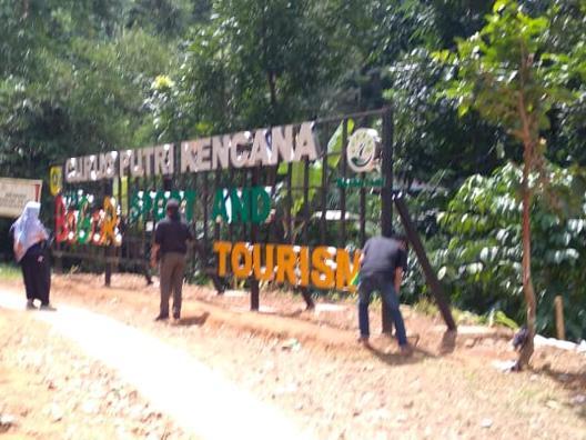 Curug Putri Kencana